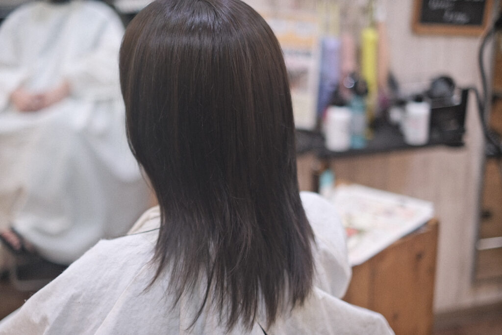 カラーとトリートメント後の髪の毛